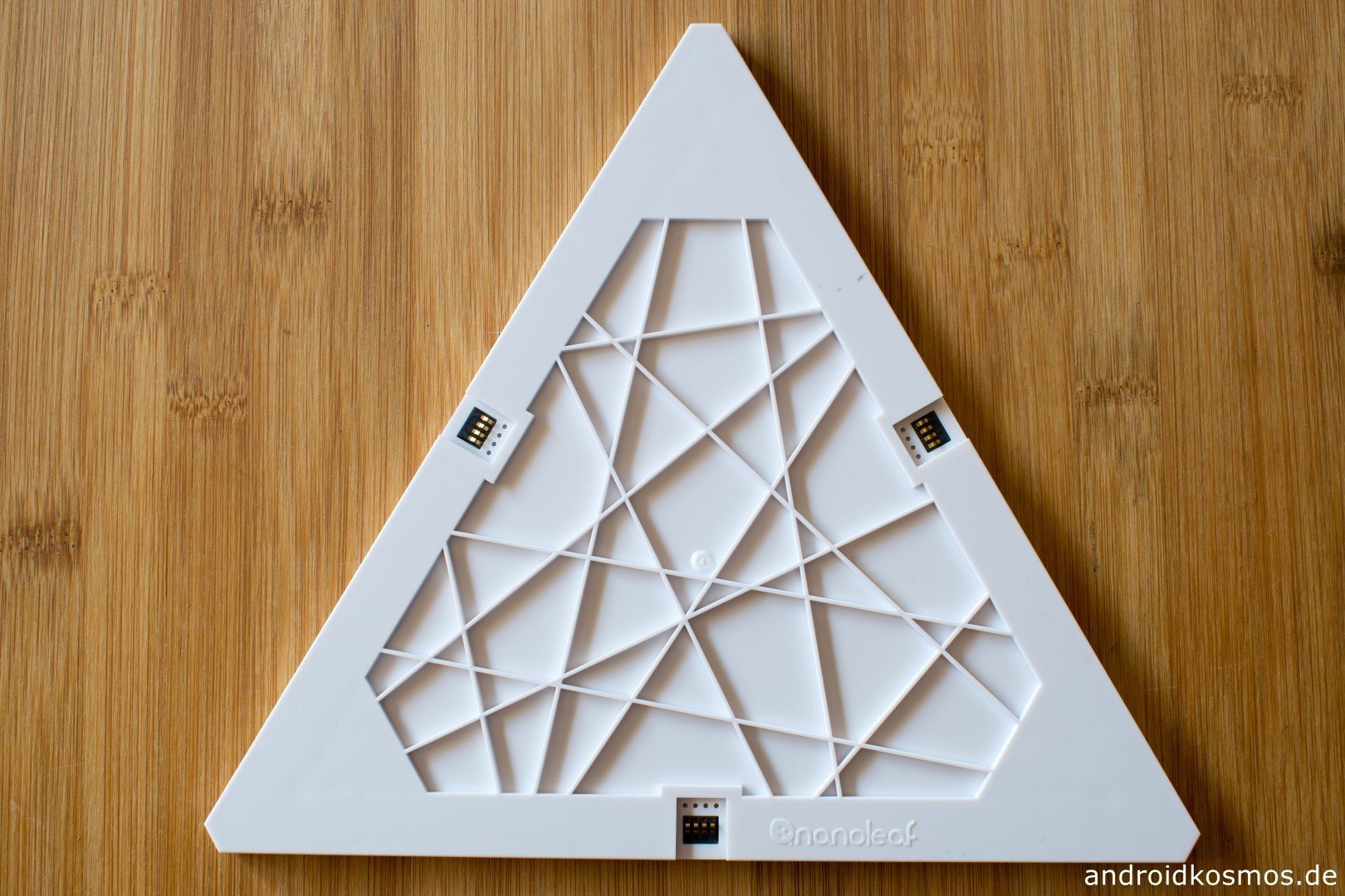 AndroidKosmos_Nanoleaf-Aurora_2292.jpg