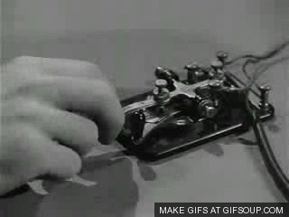 tumblr_npt3xeKArr1tka22do2_400.gif