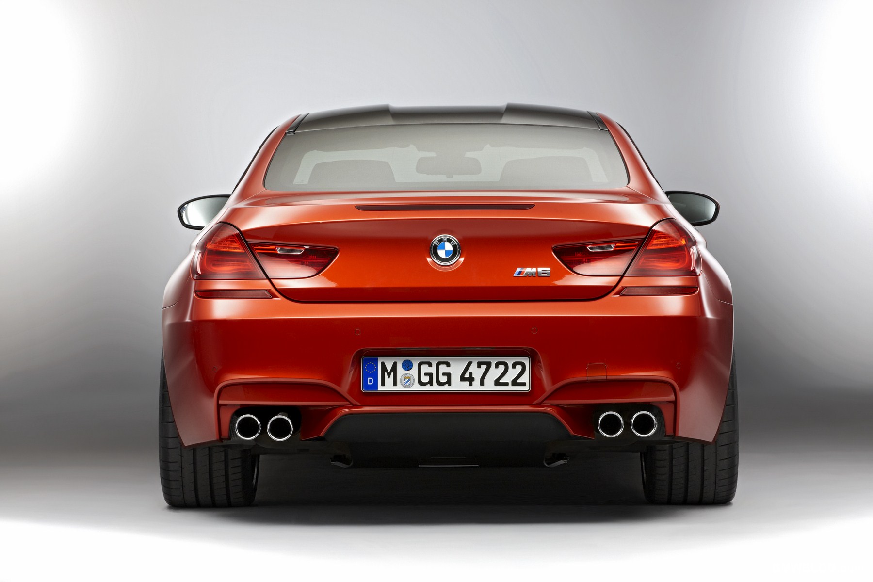 2013-bmw-m6-coupe-06.jpg