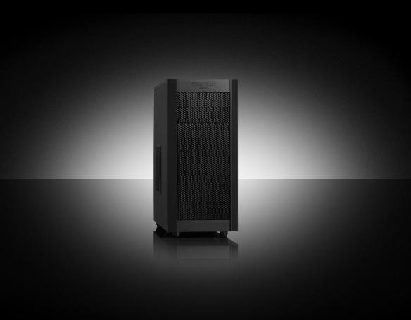 Fractal_Design_Core_2000_001.jpg