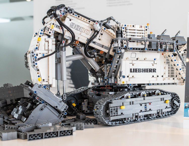 lego-422100-technic-liebherr-bauma2.jpg