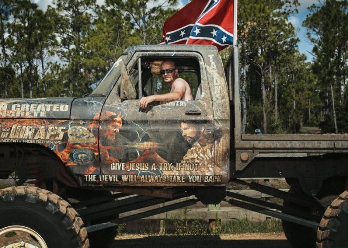 redneck_34.jpg