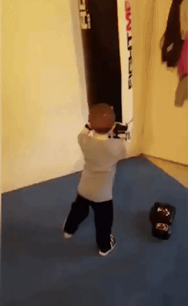 hornoxe.com_gifdump241_10.gif