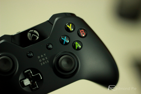 Xbox-One-Day-One-controller.png