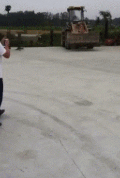 tumblr_otz7r5YPPl1vkzuj9o1_250.gif