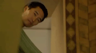Chin-peekaboo.gif