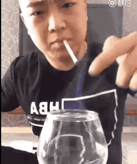 tumblr_o7fve0lV2k1s02vreo1_400.gif