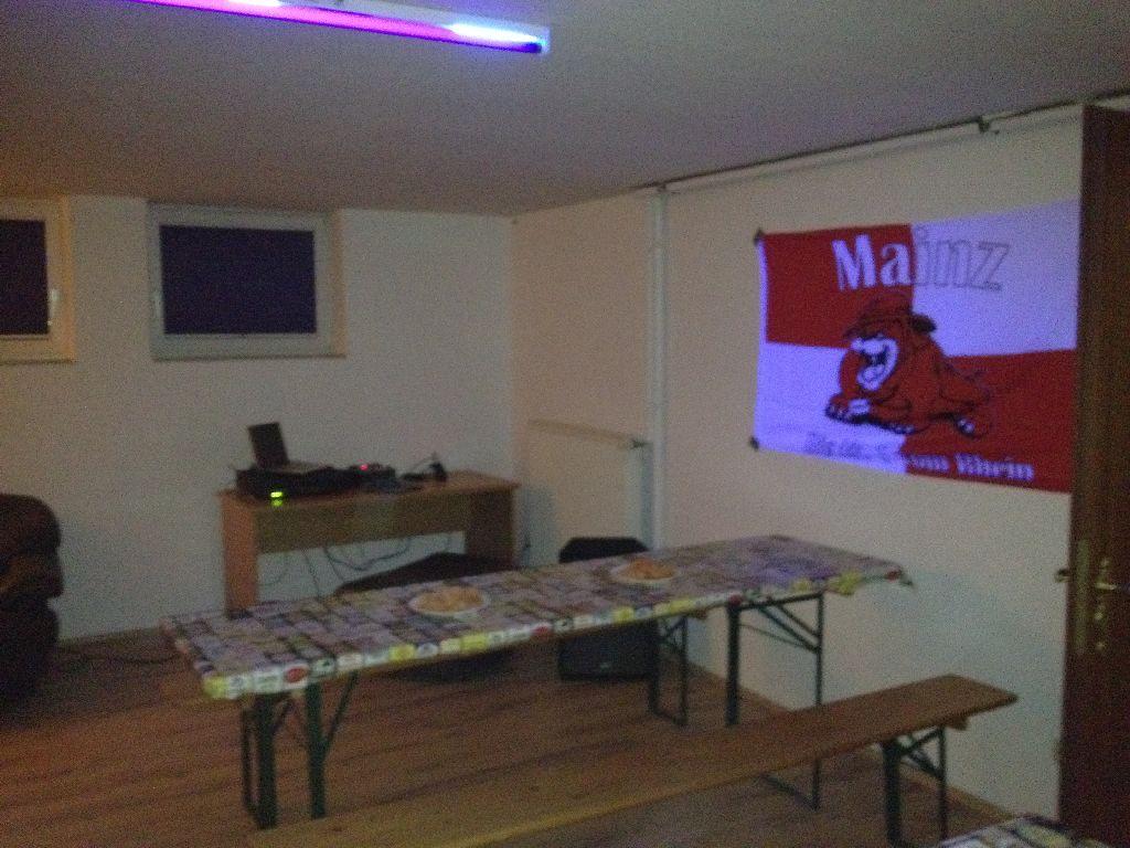 bz697wixkm2rq1rni.jpg