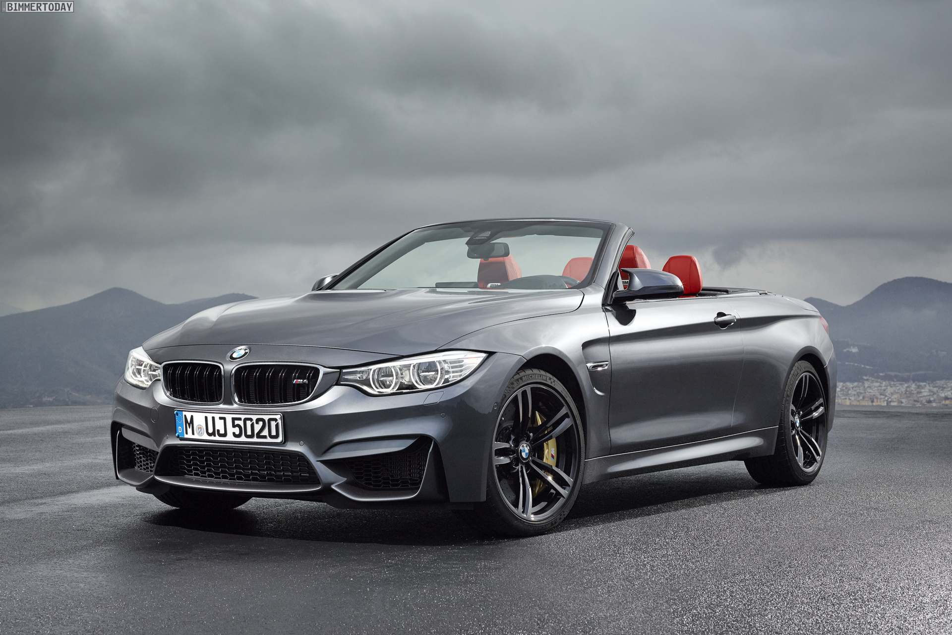 BMW-M4-Cabrio-F83-2014-Mineralgrau-01.jpg