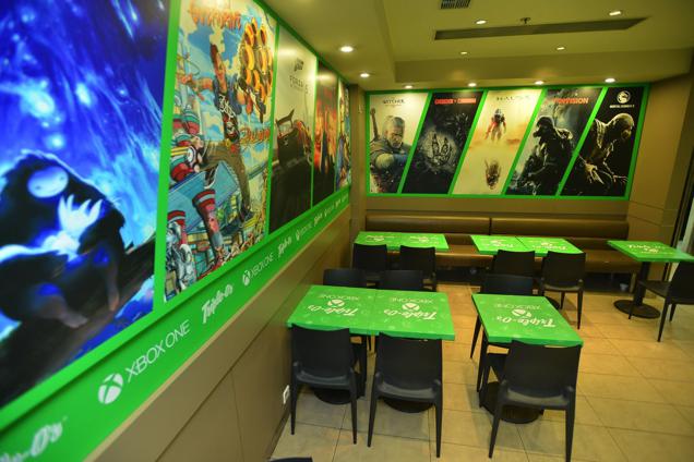 xbox-burger-4_wq79.jpg