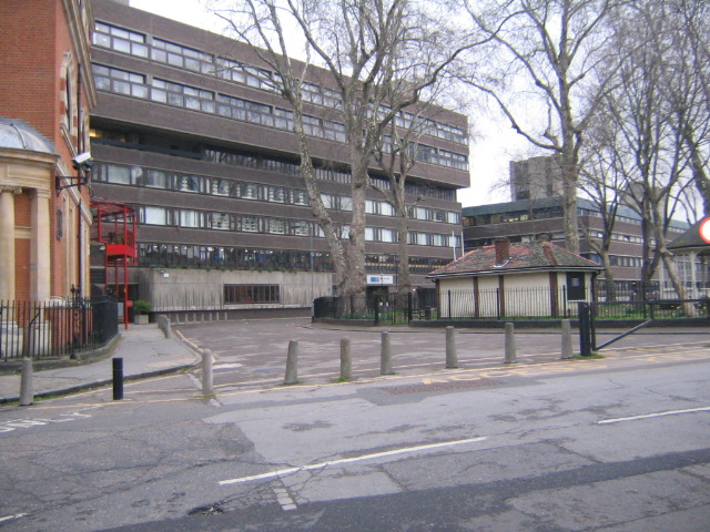 city_university_1.jpg