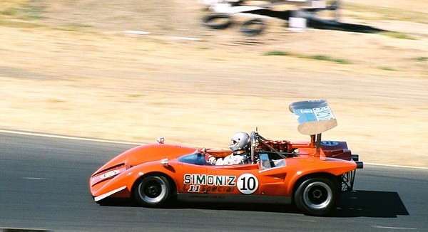 R1Lola10SimonizT2Two.jpg