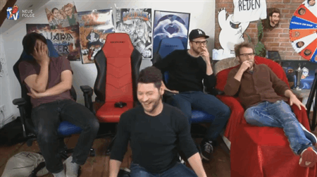 tumblr_nplhzskDNW1us5ksio7_500.gif