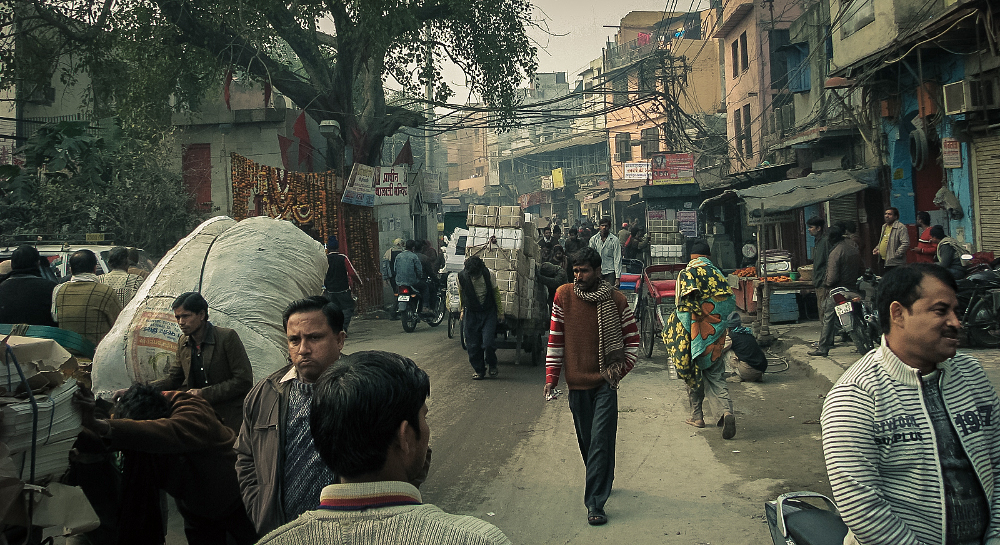 old_dheli_street_life_by_fungus_vs-d4o4crc.jpg