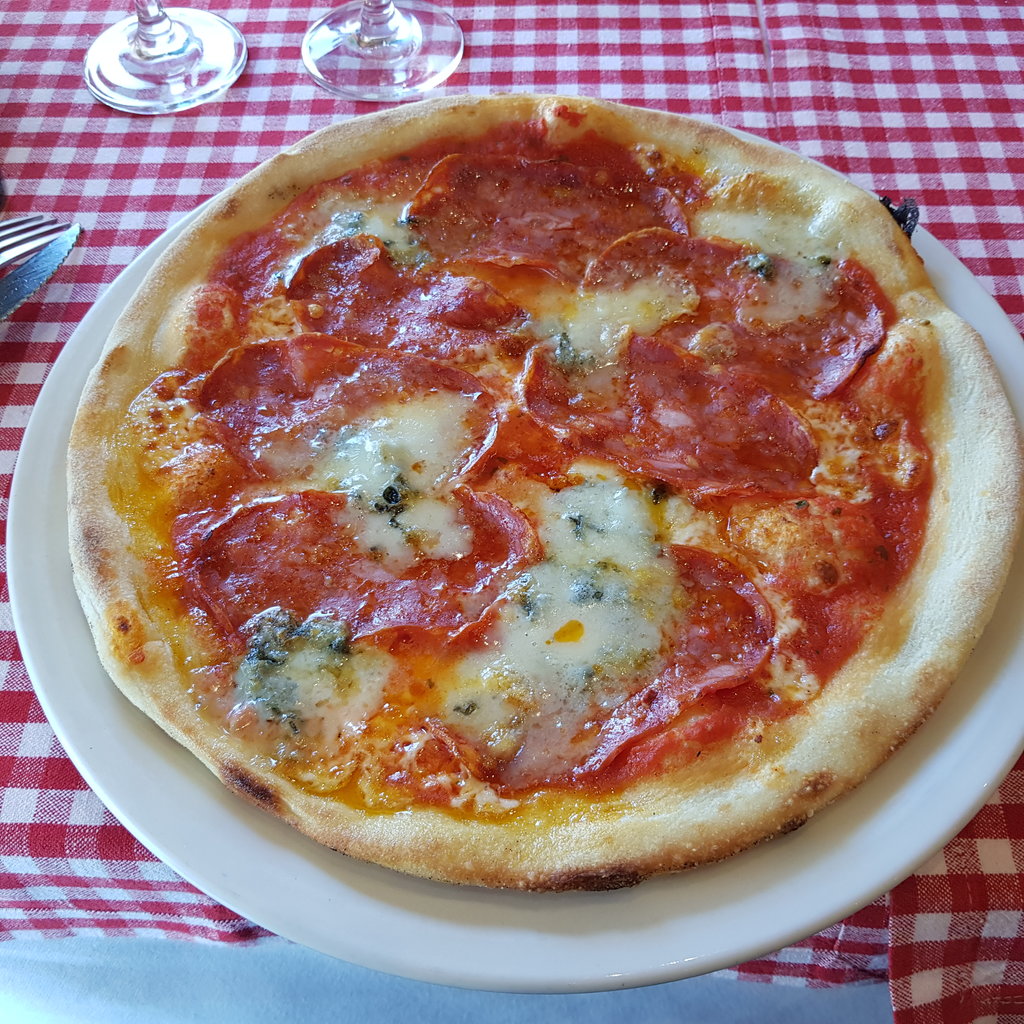 43175693pq.jpg