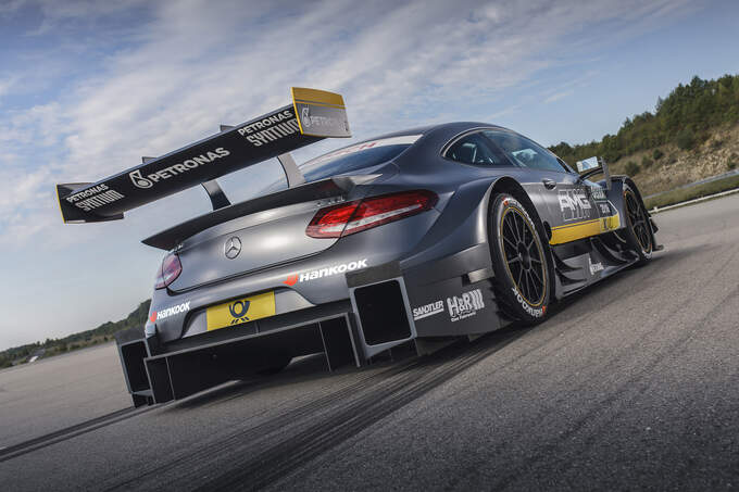 Mercedes-C63-DTM-Renncoup--fotoshowImage-6e9b0078-893567.jpg