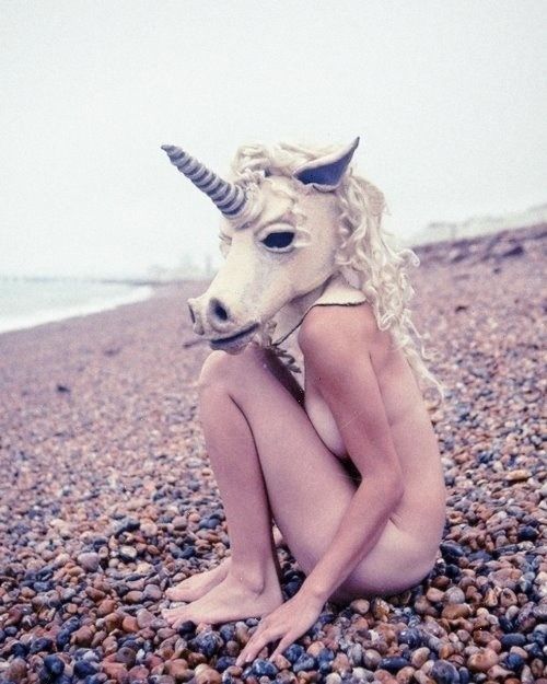 833ac13f3ba72db2d05e42f327b20fc9--unicorn-head-unicorn-mask.jpg