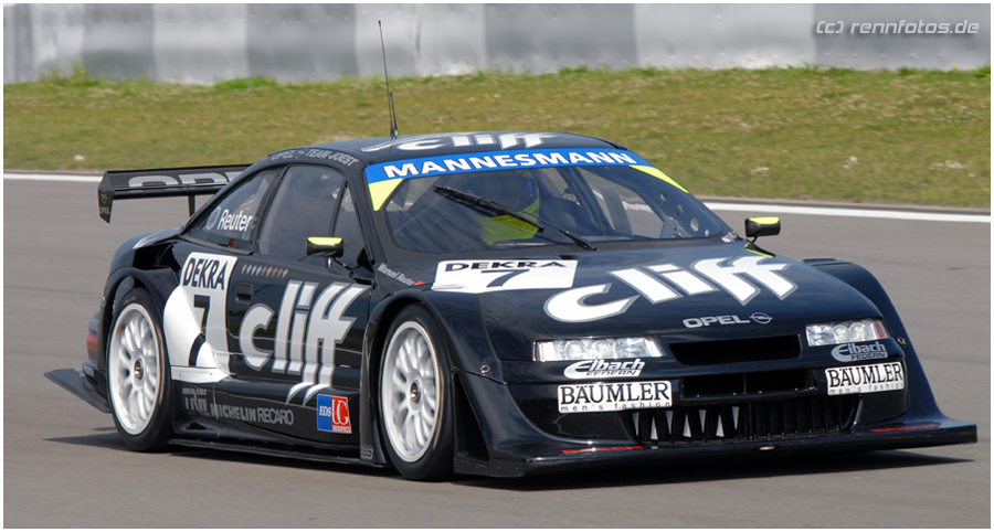 Opel_Calibra_V6_CLiff_1.jpg
