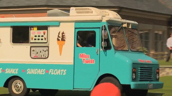 ravensicecream3.gif