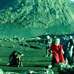 tumblr_n0h1gjp8Hc1qeuzrdo2_250.gif