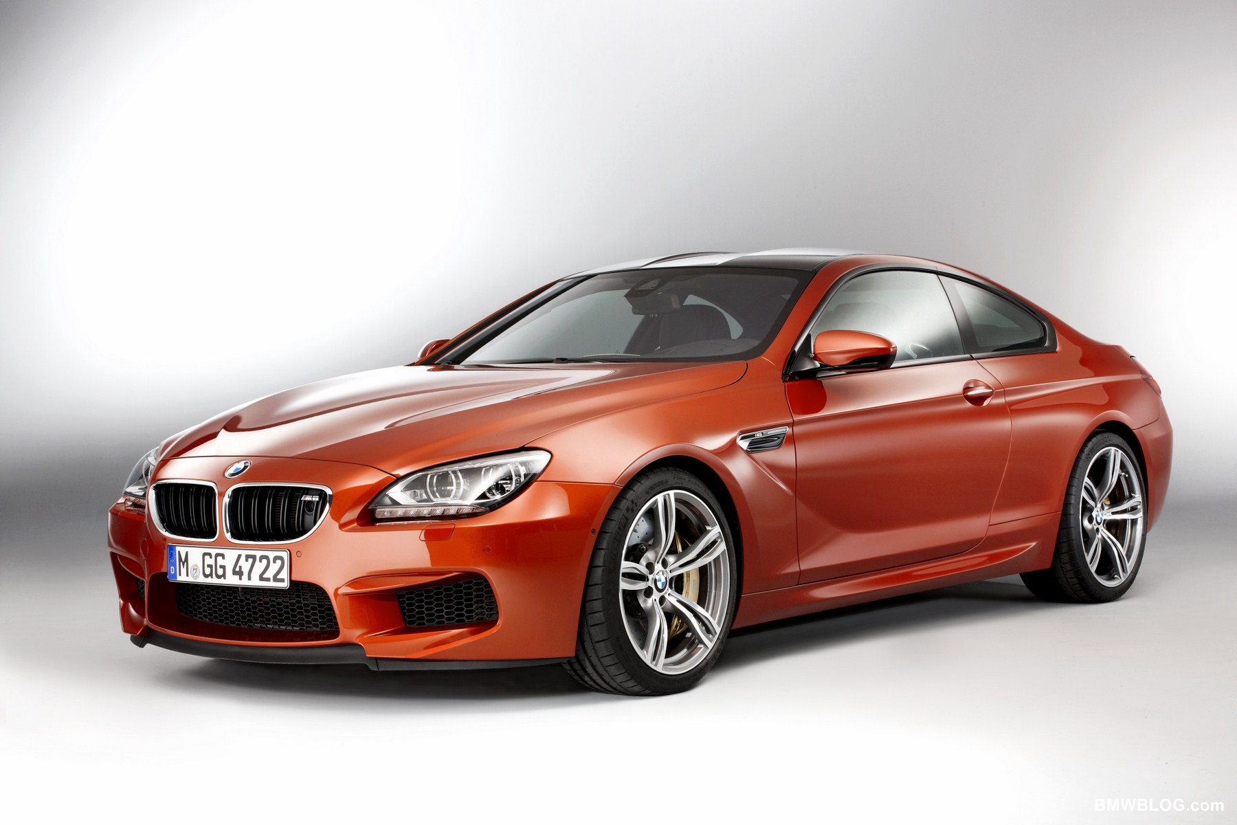 2013-bmw-m6-coupe-08.jpg
