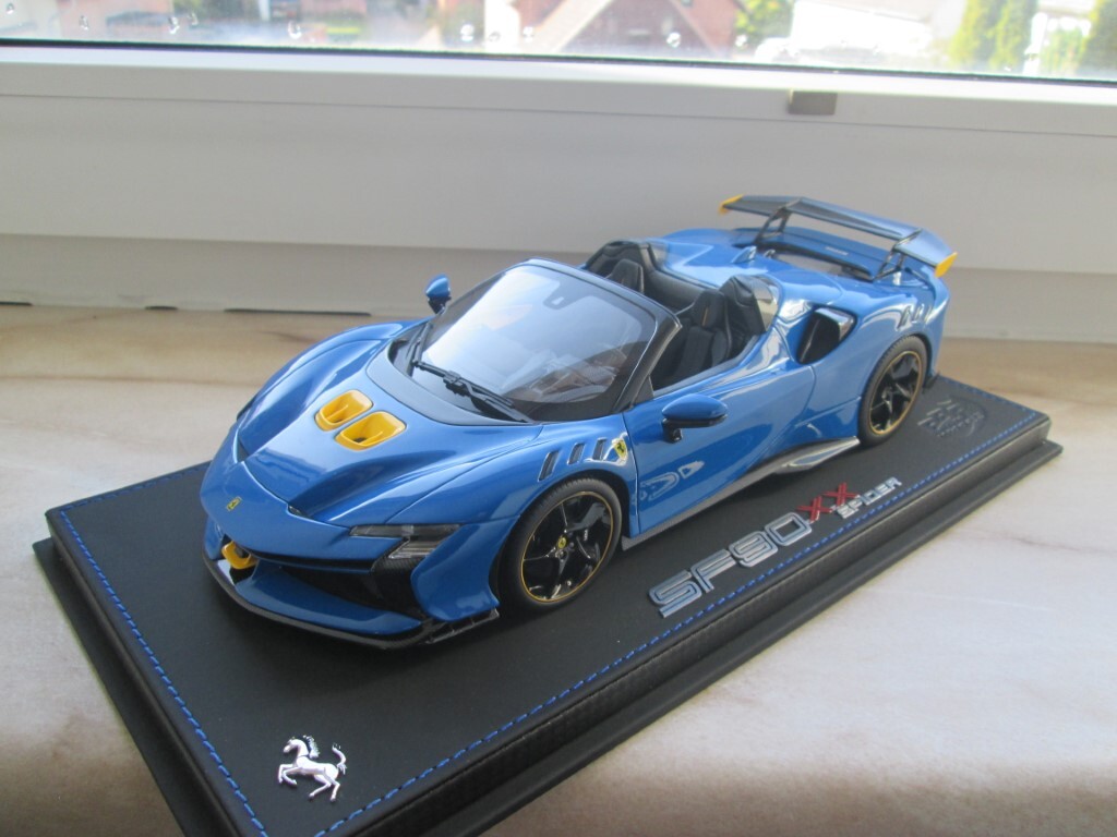 48801769qx.jpg