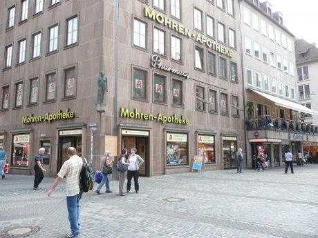 apotheken-in-aller-welt-135-nurnberg-deutschl-L-1yl586.jpeg