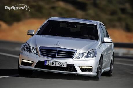2010-mercedes-e63-amg-8_460x0w.jpg
