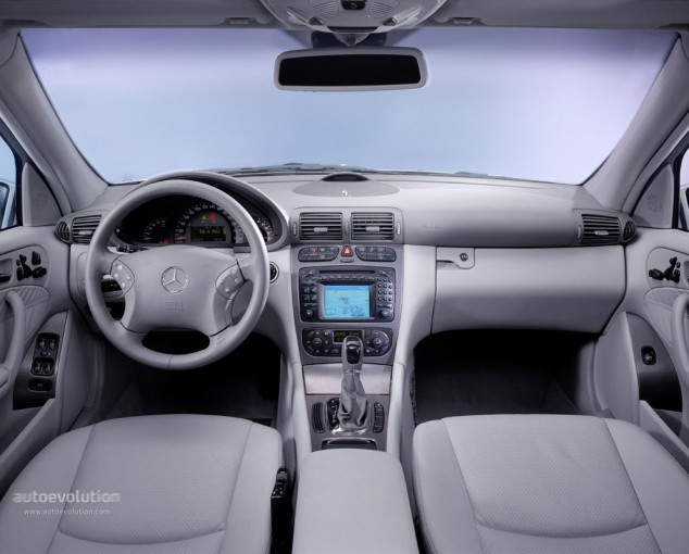 MERCEDESBENZC-Klasse-W203--medium-318_1.jpg
