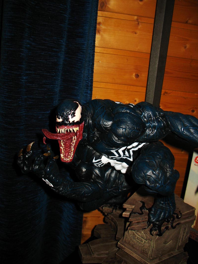 venom1.jpg