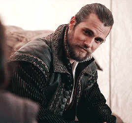 tumblr_o6k2s5YTev1qj3iago4_400.gif
