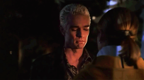 tumblr_m5x3bsZaTm1qevro5o1_500.gif