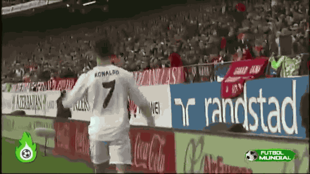 hornoxe.com_gifdump94_20.gif