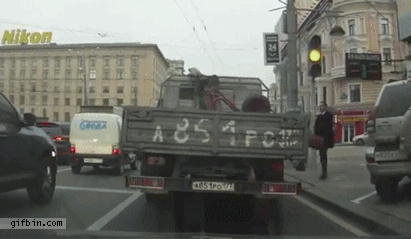 vhCz57K.gif