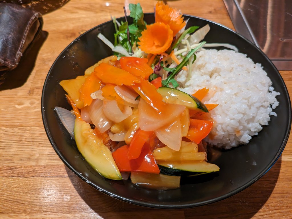 48236315ev.jpg