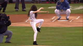 XmnTXVU.gif