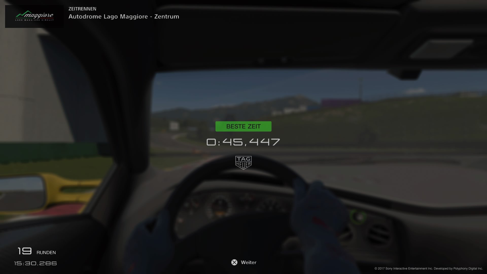 DVOo2fMW4AA3Z05.jpg:large