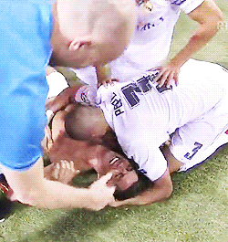 tumblr_o7wrtq2H0X1td6f30o3_250.gif