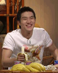 tumblr_mb9uli7cJu1r56bf1.gif