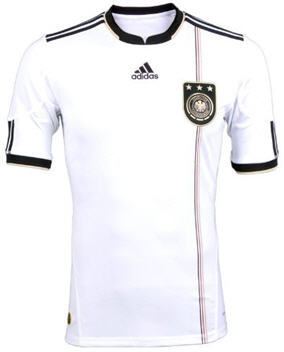 deutschlandtrikot.jpg