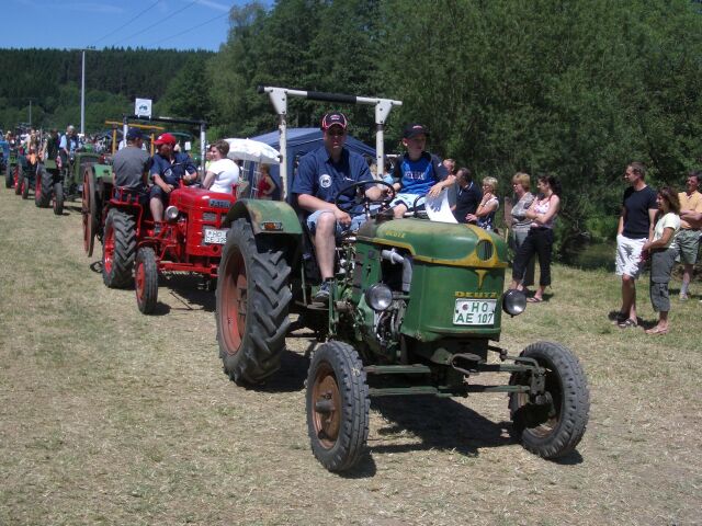 Traktor-.jpg