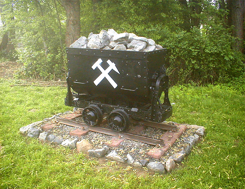 Erzgrube_Porta_-_Lore_Haeverstaedt.jpg