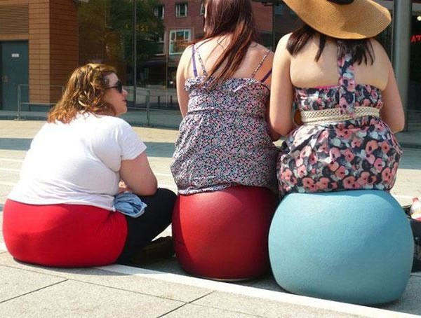 funny-perfectly-timed-pictures-12-600x454.jpg
