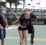 jNiUD.gif