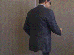sEHAfTJ.gif
