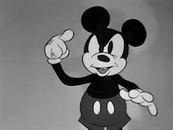 tumblr_n5h57tPUu71sftv1ao1_250.gif