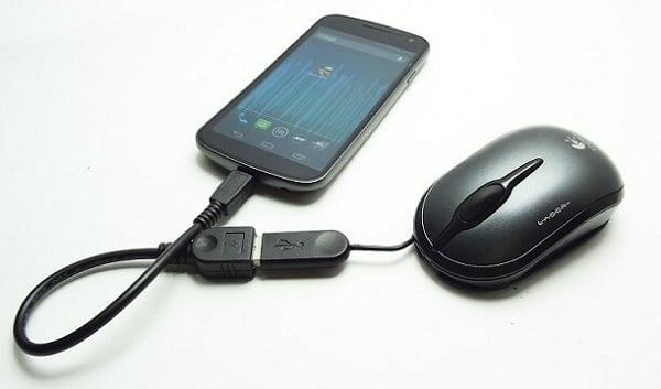 smartphone-souris.jpg