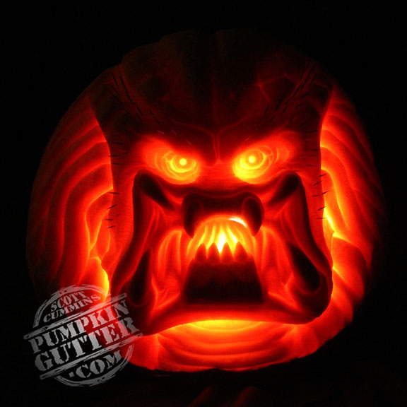 predator-pumpkin1.jpg