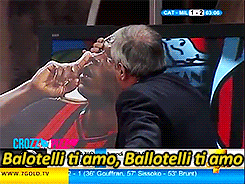 tumblr_mx4vxdzGrf1qgyp45o1_250.gif