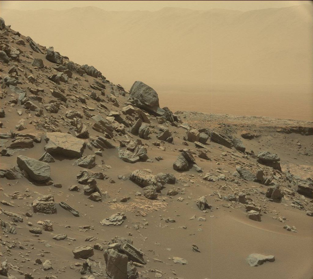 mars-curiosity-rover-msl-rock-PIA21041-br2.jpg